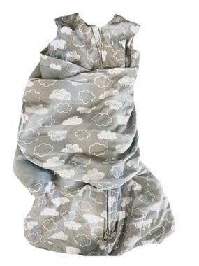Halo Gray Cloud Print Sleep Sack Swaddle